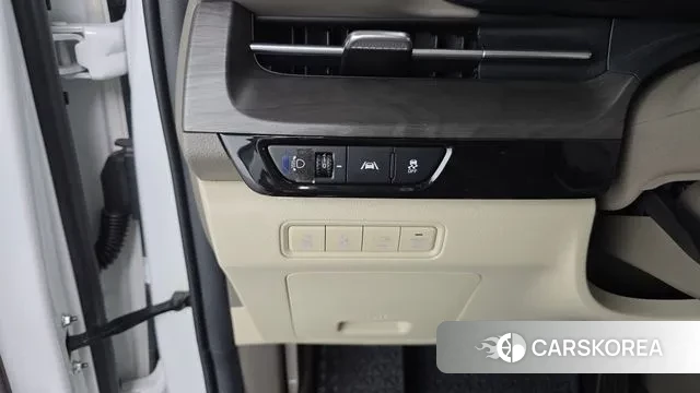 Kia Carnival 4th generation 2023 Белый из Кореи, фото 3