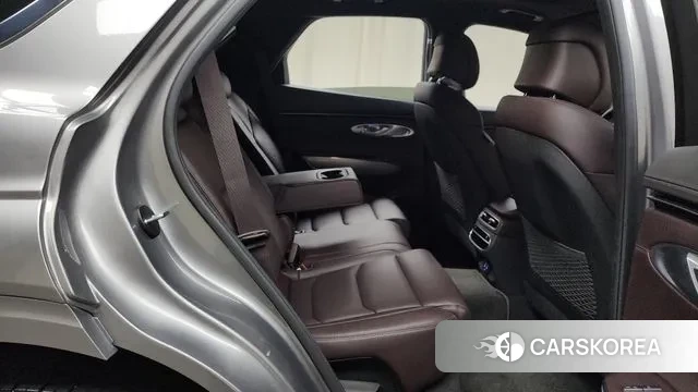 Genesis GV70 2021 Серебристо-серый из Кореи, фото 3