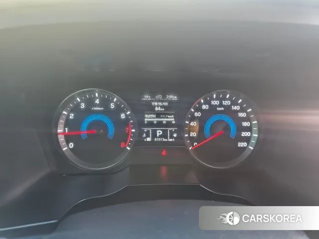 Ssangyong Beautiful Korando 2020 Серый из Кореи, фото 3