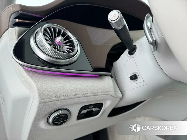 Mercedes-Benz EQS 2023 Черный из Китая, фото 3