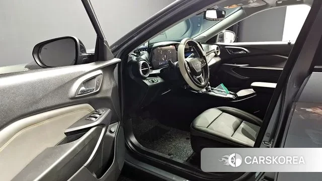 Chevrolet (GM Daewoo) Trax Crossover 2023 Серый из Кореи, фото 3