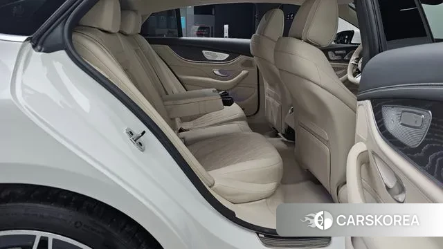 Mercedes-Benz AMG GT 2023 Белый из Кореи, фото 3