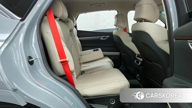 Genesis GV80 Coupe 2024 Цвет галактики из Кореи, фото 3