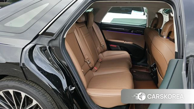 Hyundai Grandeur Hybrid (GN7) 2023 Черный из Кореи, фото 3