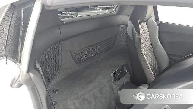 Audi R8 (4S) 2022 Серебристо-серый из Кореи, фото 3