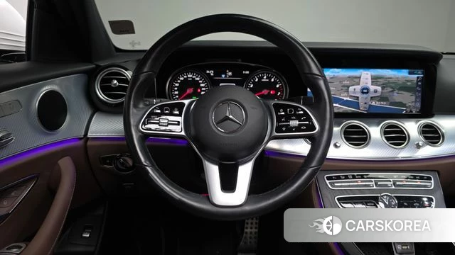 Mercedes-Benz E-Class W213 2020 Белый из Кореи, фото 3