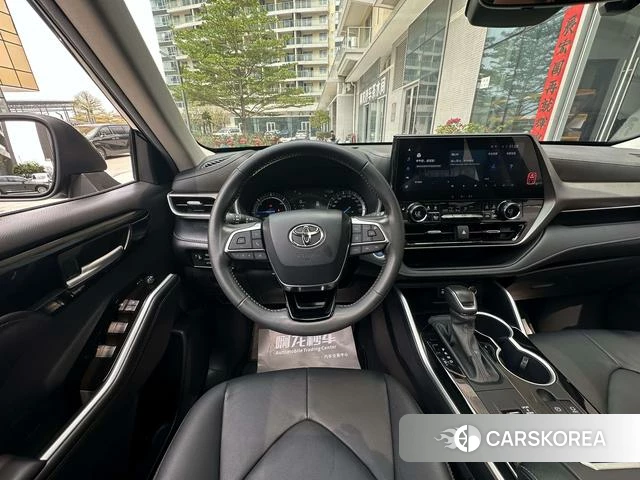 Toyota Highlander 2022 Черный из Китая, фото 3