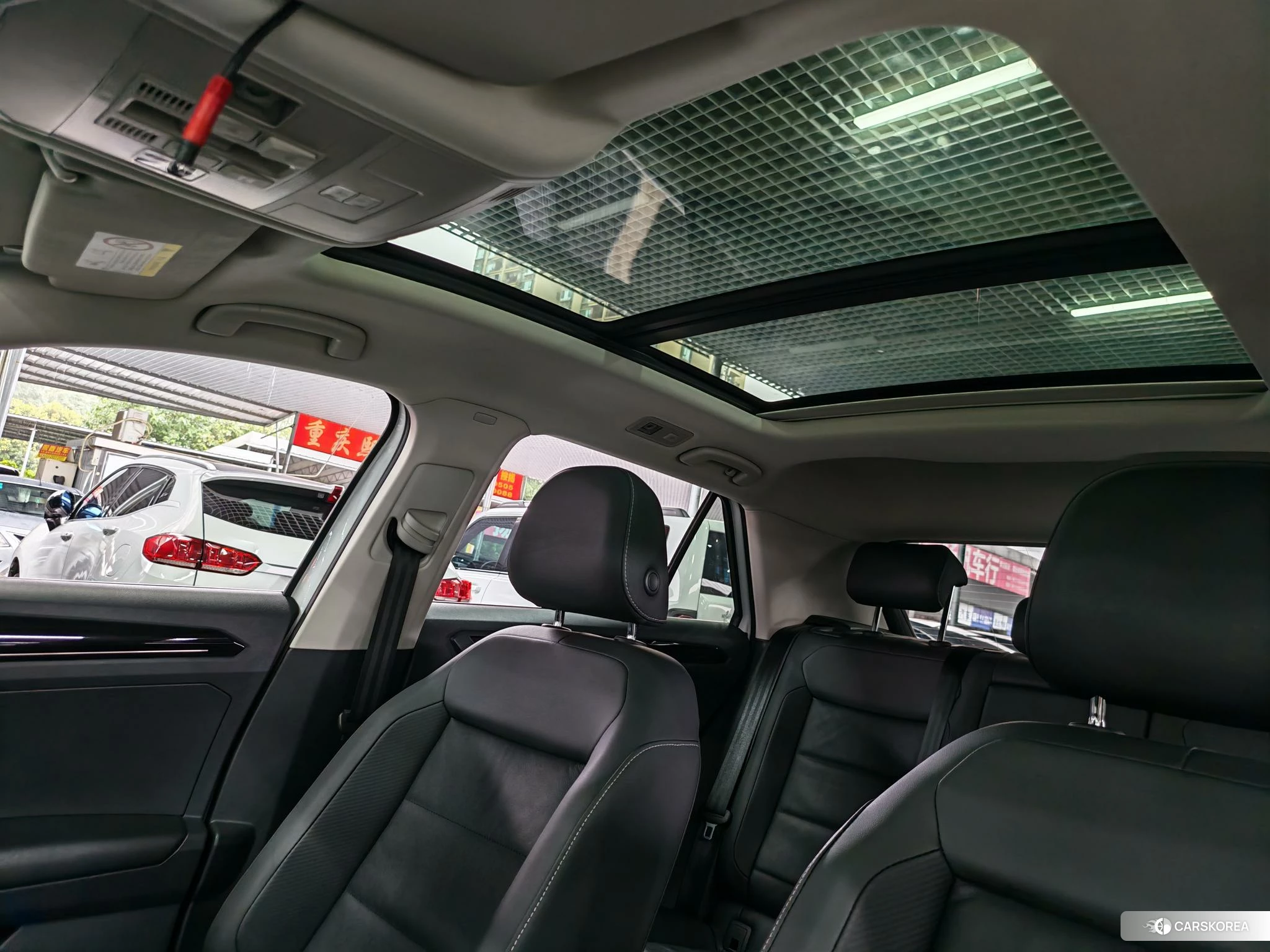Volkswagen T-Roc 2022 Белый из Китая, фото 3