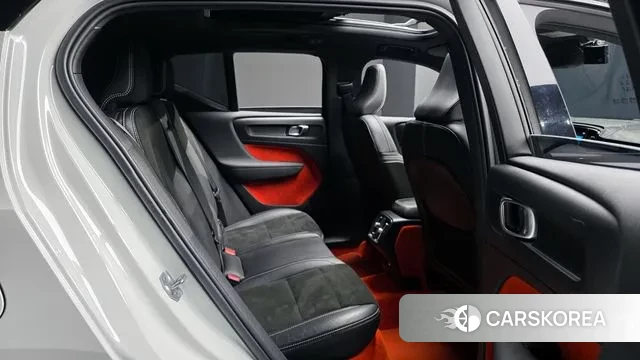 Volvo XC40 2020 Белый из Кореи, фото 3