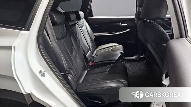 Hyundai The New Santa Fe 2023 Белый из Кореи, фото 3