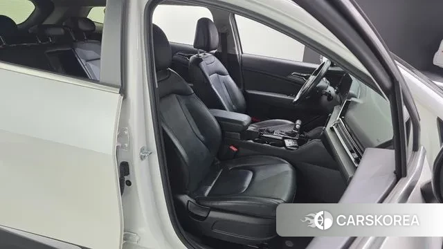 Kia Sportage 5th Generation 2021 Белый из Кореи, фото 3