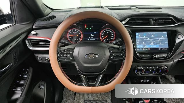 Chevrolet (GM Daewoo) Trailblazer 2023 Черный из Кореи, фото 3