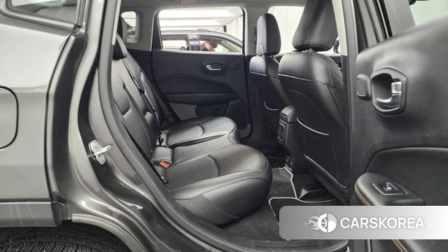 Jeep Compass 2nd Generation 2019 Серый из Кореи, фото 3