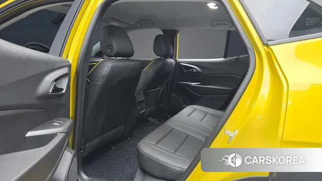 Chevrolet (GM Daewoo) Trax Crossover 2025 Желтый из Кореи, фото 3