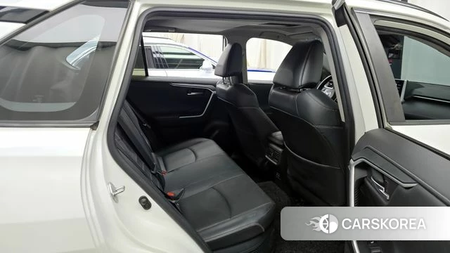 Toyota RAV4 5th Generation 2020 Белый из Кореи, фото 3