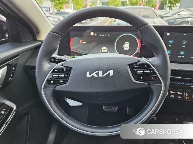 Kia EV6 2022 Черный из Кореи, фото 3