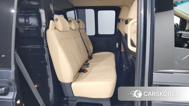 Hyundai Staria 2024 Серый из Кореи, фото 3