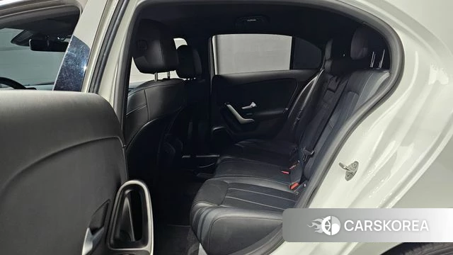 Mercedes-Benz A-Class W177 2022 Белый из Кореи, фото 3