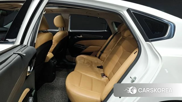 Kia K7 Premier 2019 Белый из Кореи, фото 3