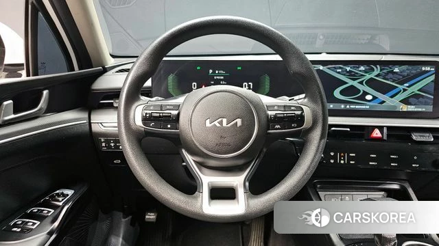 Kia The New K5 3rd generation 2024 Белый из Кореи, фото 3