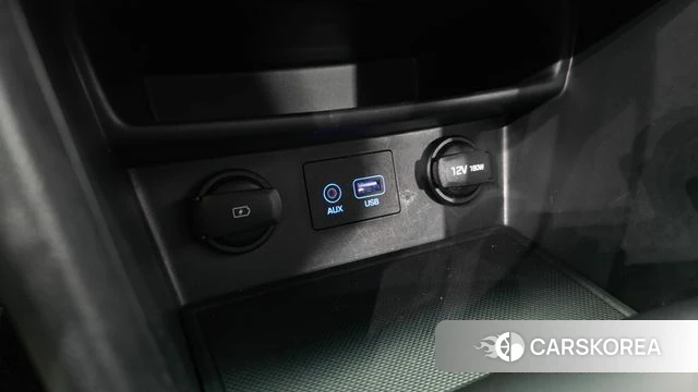Hyundai Kona 2020 Белый из Кореи, фото 3