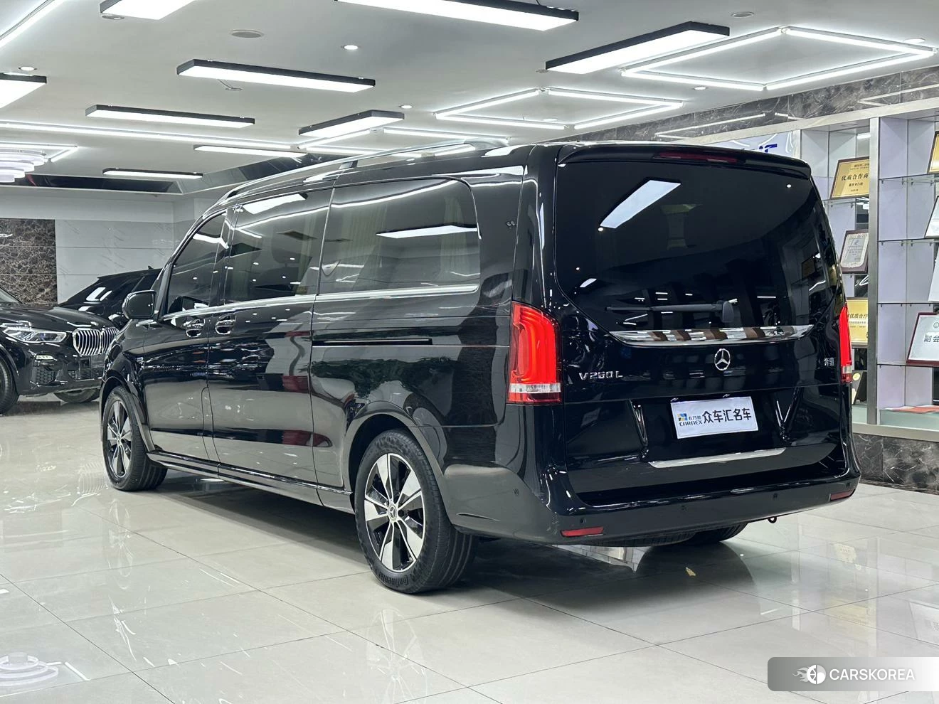 Mercedes-Benz V-class 2022 Черный из Китая, фото 3