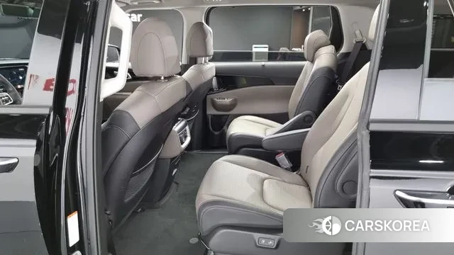 Kia The New Carnival 4th Generation 2024 Черный из Кореи, фото 3