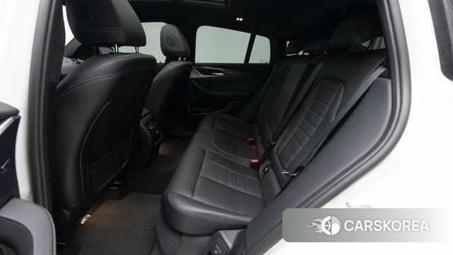 BMW X4 (G02) 2022 Белый из Кореи, фото 3