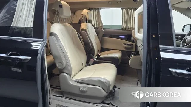 Kia Carnival 4th generation 2023 Черный из Кореи, фото 3