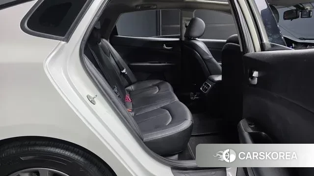 Kia The New K5 2nd generation 2018 Белый из Кореи, фото 3