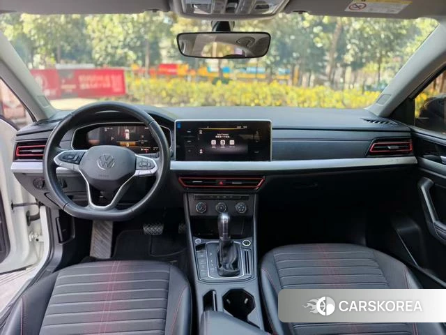 Volkswagen Lavida 2022 Белый из Китая, фото 3