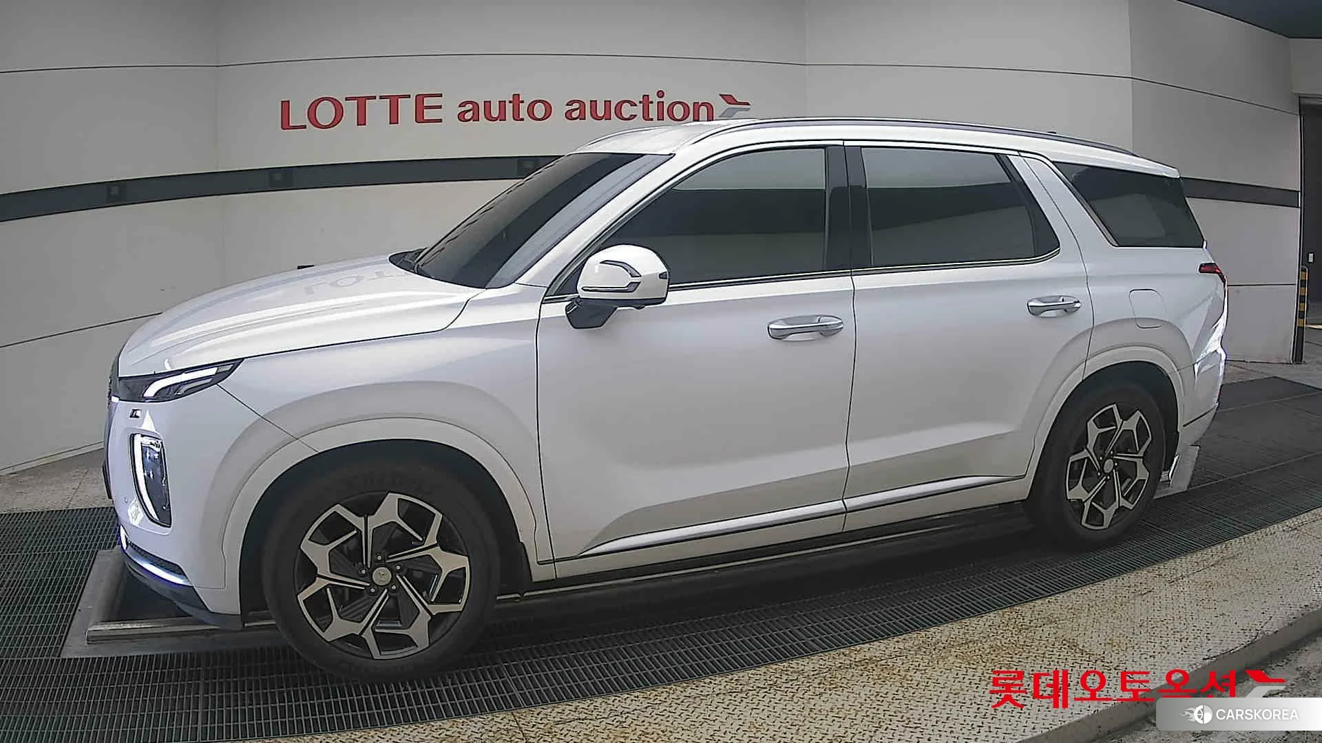 Hyundai Palisade 2022 Белый из Кореи, фото 3