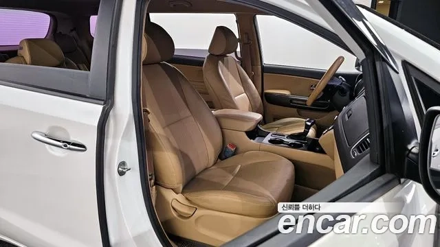 Kia The New Carnival 2018 Белый из Кореи, фото 3