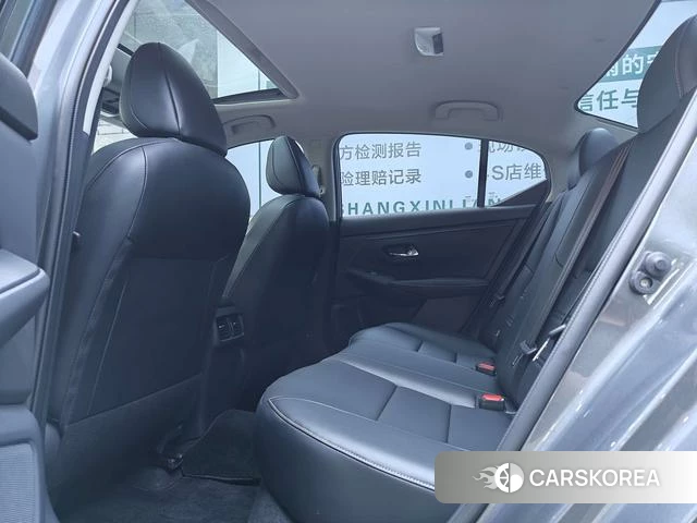 Nissan Xuan Yi 2025 Серебристо-серый из Китая, фото 3