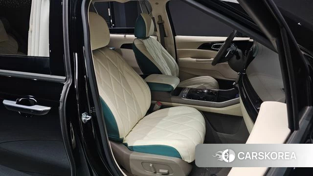 Kia The New Carnival 4th Generation 2024 Черный из Кореи, фото 3
