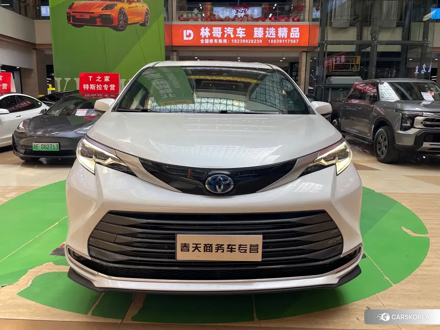 Toyota Sienna 2022 Белый из Китая, фото 4