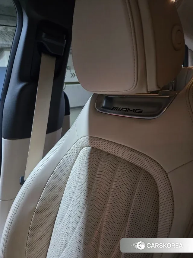 Mercedes-Benz AMG GT 2019 Серебристо-серый из Кореи, фото 3