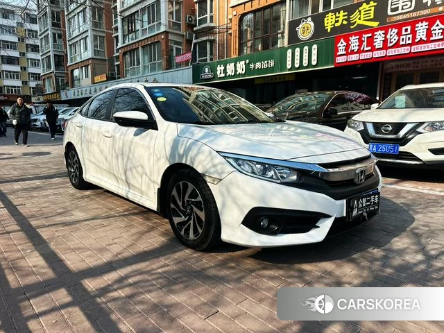 Honda Civic 2019 Белый из Китая, фото 3
