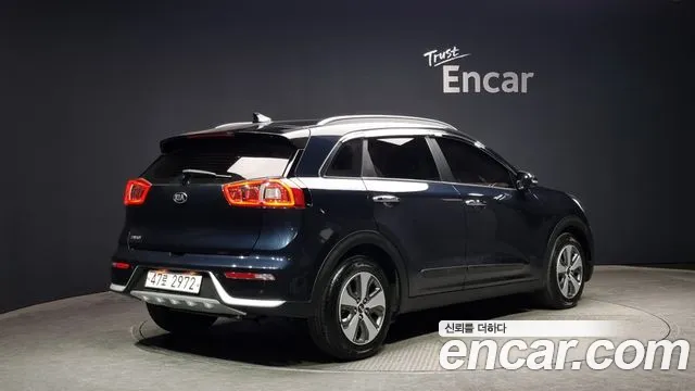 Kia Niro 2019 Синий из Кореи, фото 3