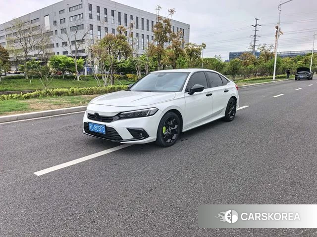 Honda Civic 2023 Белый из Китая, фото 3