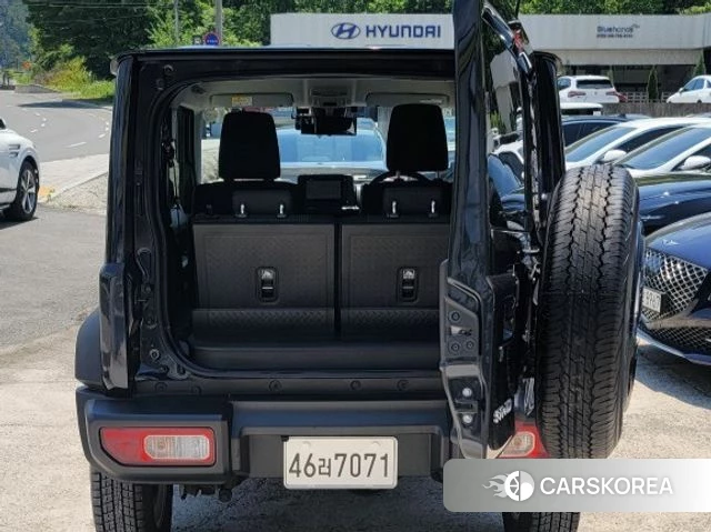Suzuki Jimny 2023 Черный из Кореи, фото 3