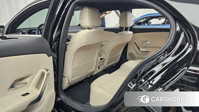 Mercedes-Benz A-Class W177 2022 Черный из Кореи, фото 3
