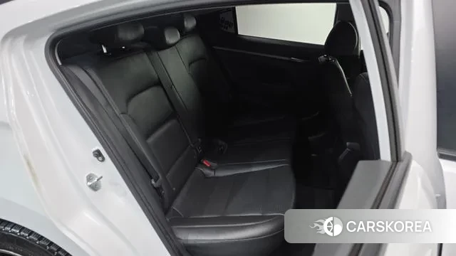 Hyundai Avante AD 2018 Белый из Кореи, фото 3