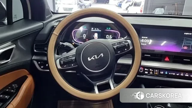 Kia Sportage 5th Generation 2024 Белый из Кореи, фото 3