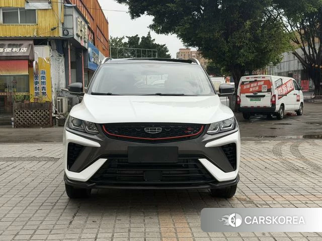 Geely Automobile Binyue 2022 Белый из Китая, фото 3
