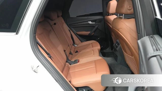 Audi Q5 (FY) 2023 Белый из Кореи, фото 3