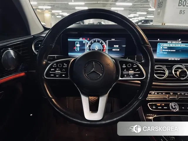 Mercedes-Benz E-Class W213 2019 Черный из Кореи, фото 3