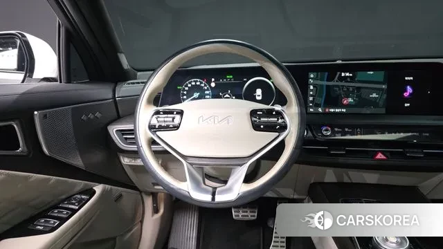 Kia K8 Hybrid 2023 Белый из Кореи, фото 3
