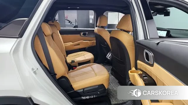 Kia Sorento 4th Generation 2023 Белый из Кореи, фото 3