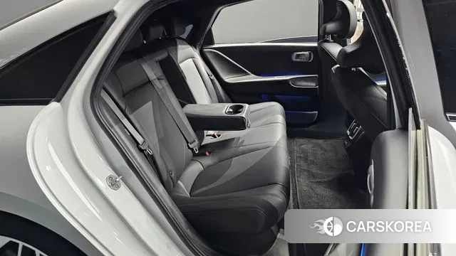 Hyundai Ionic 6 2022 Белый из Кореи, фото 3